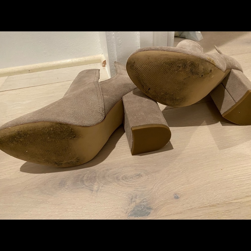 Steve Madden Suede Booties